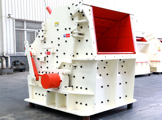 紅星破碎機品質(zhì)取勝，彰顯戰(zhàn)狼精神為國爭光